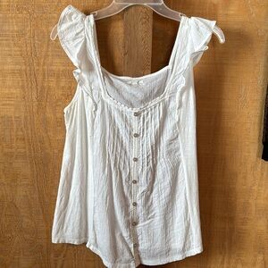 Maurice’s tank top